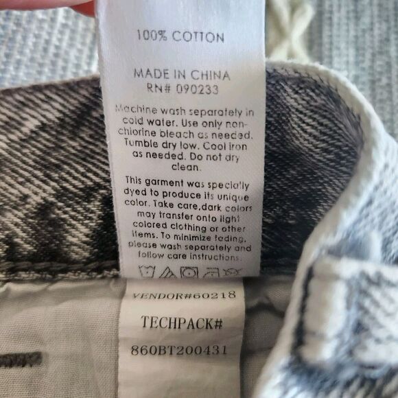 Pacsun High Rise Straight Jeans Black‎ Acid Wash Size 25 Women's - Picture 6 of 7